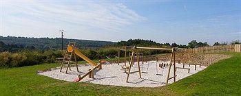 Les Roulottes Des Korrigans Brasparts